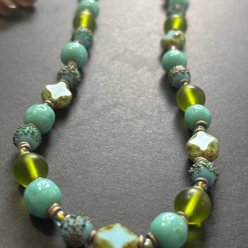 Glass bead jewelry bundle - - Picture 3 of 7